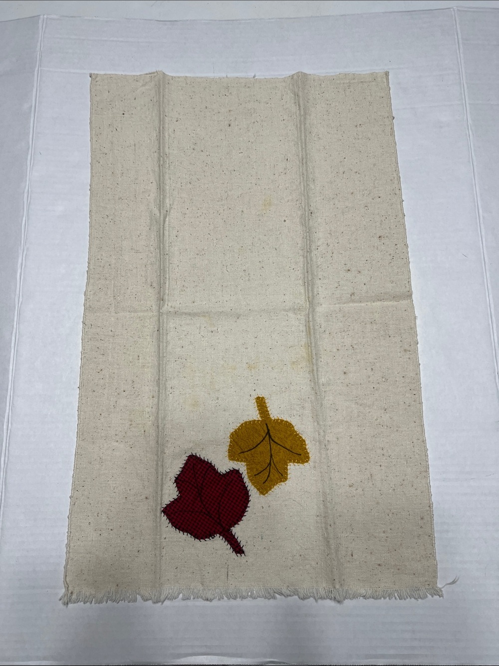 Autumn Leaf Appliqué Cotton placemets - Beige, Red & Mustard